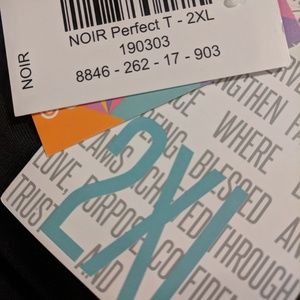 Lularoe Noir 2X Perfect T NWT